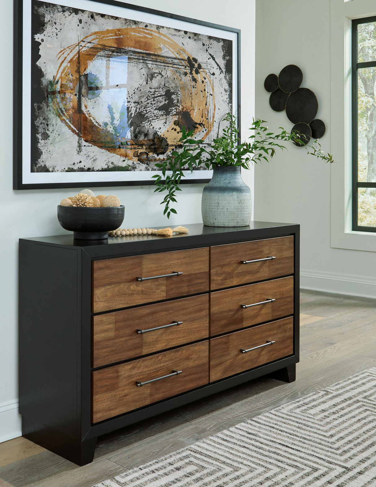 Kraeburn - Brown / Black - Dresser by Benchcraft® | Bel Furniture