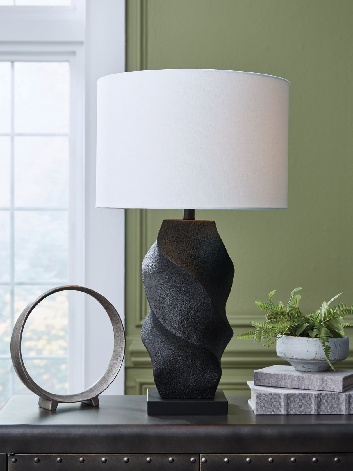 Amillion - Black - Poly Table Lamp by Signature Design by Ashley® | Bel Furniture