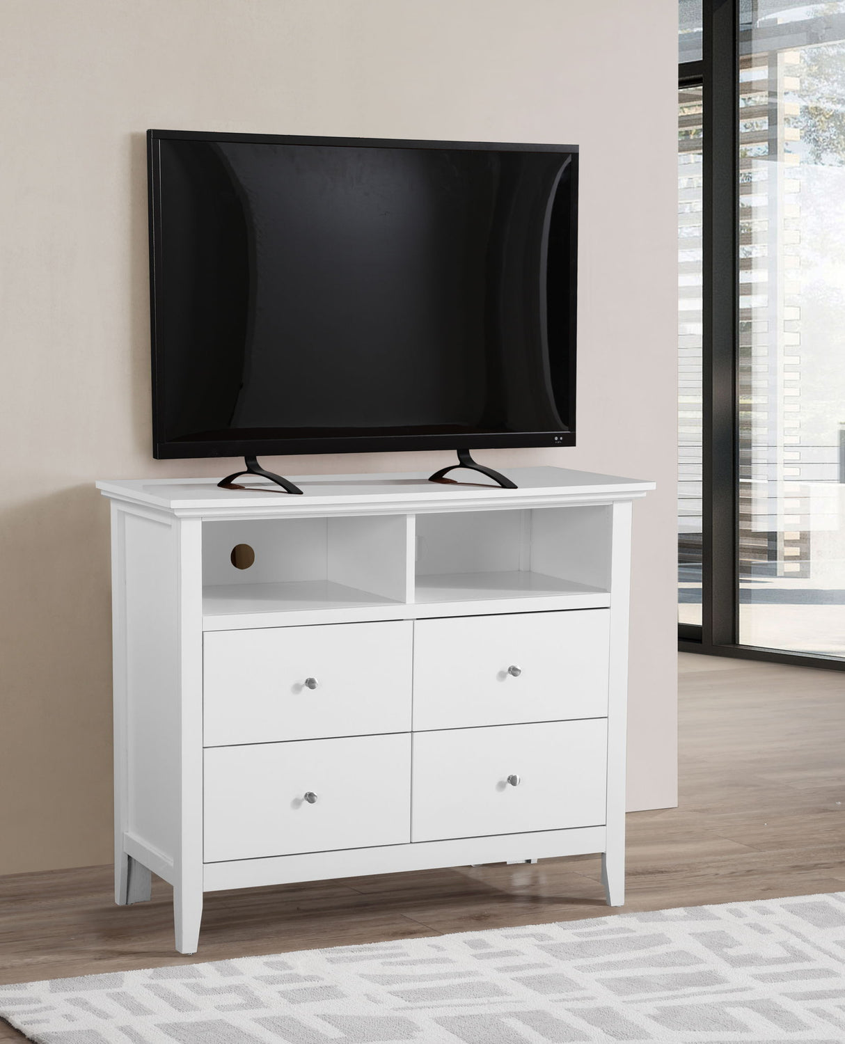 Hammond - Charming Media Chest With Storage