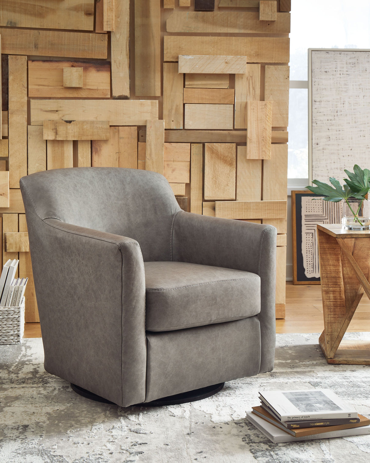 Bradney - Swivel Accent Chair by Signature Design by Ashley® | Bel Furniture