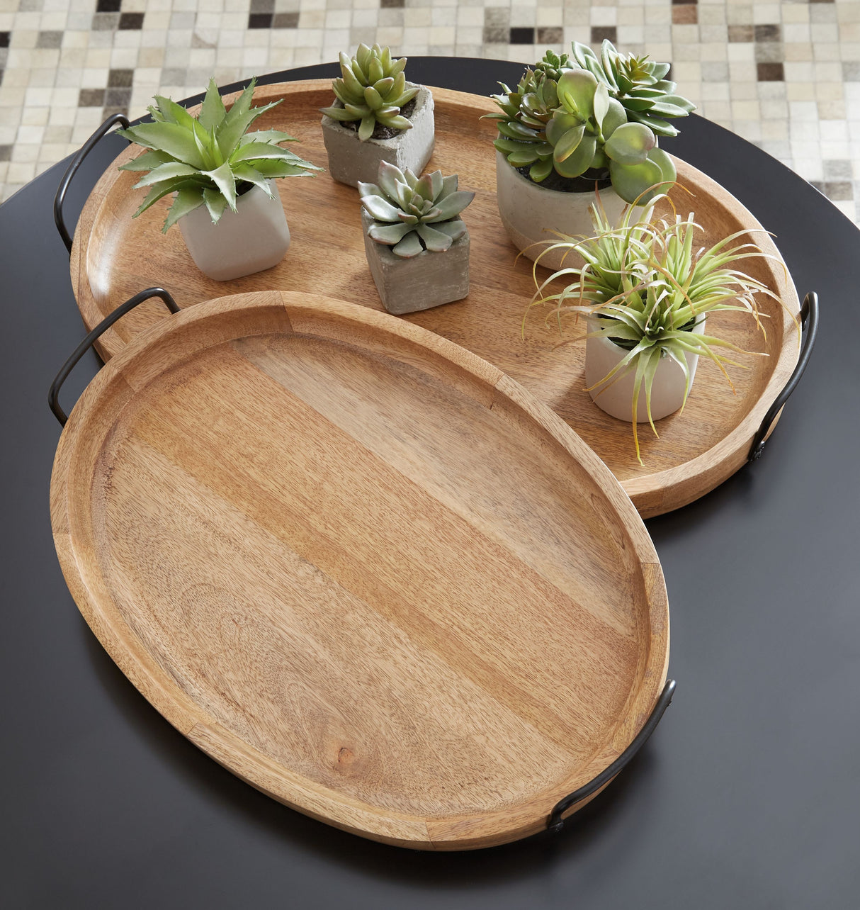 Jocelyne - Brown / Black - Tray Set (Set of 2) by Signature Design by Ashley® | Bel Furniture