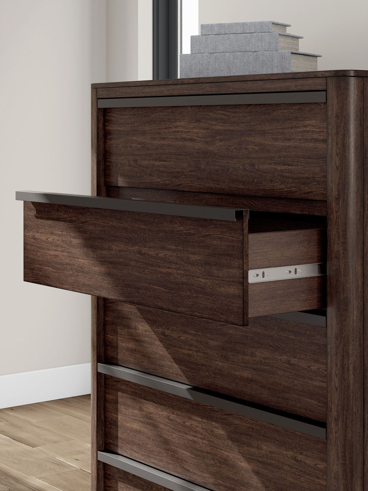 Dilenno - Five Drawer Chest - Dark Brown