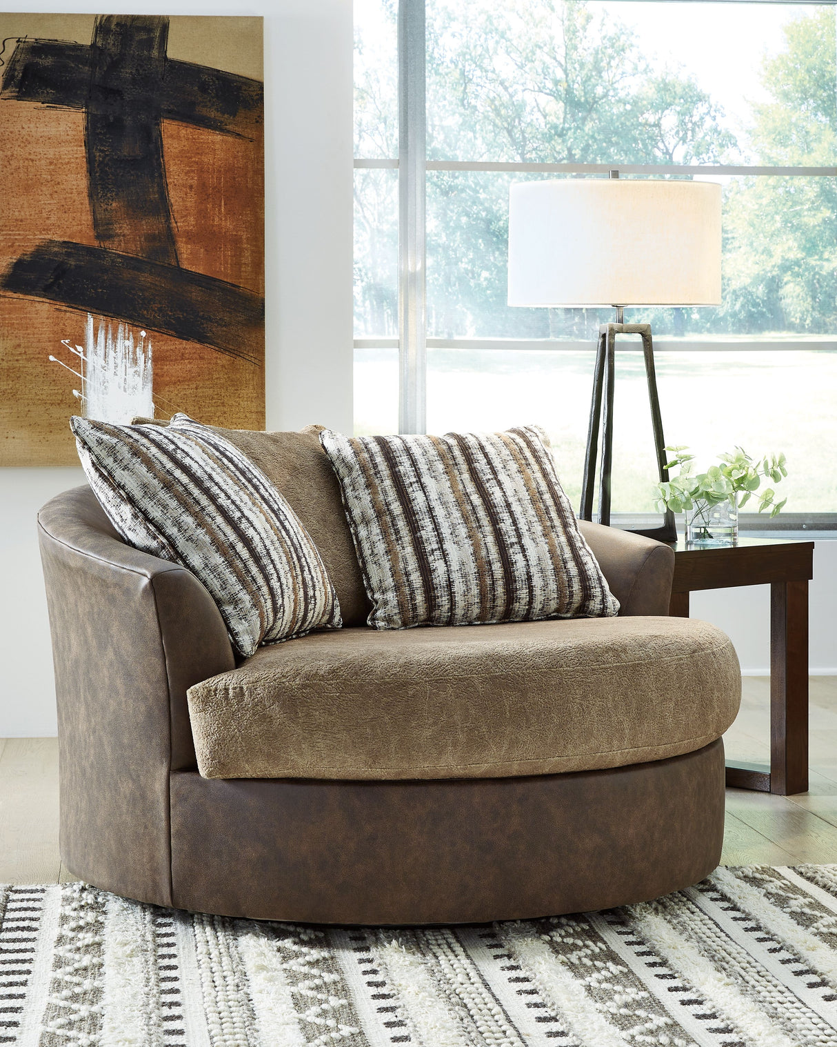 Alesbury - Chocolate - Oversized Swivel Accent Chair by Signature Design by Ashley® | Bel Furniture