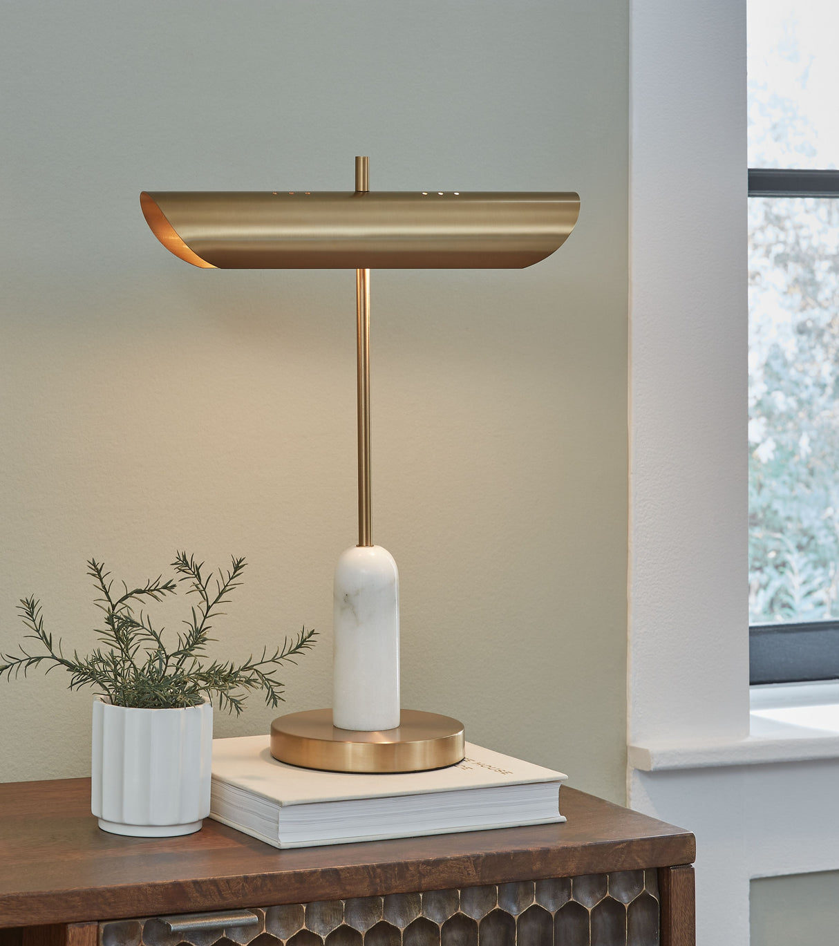 Rowleigh - Gold Finish / White - Marble Desk Lamp by Signature Design by Ashley® | Bel Furniture