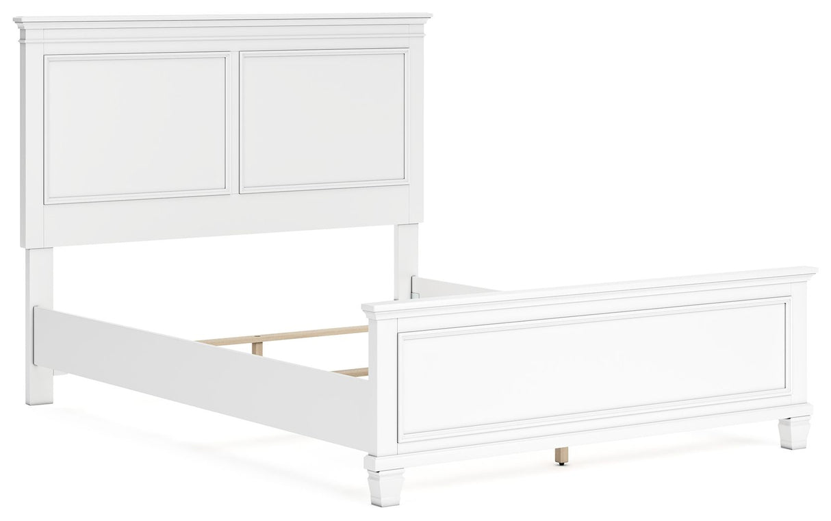 Fortman - Queen Panel Bed - White