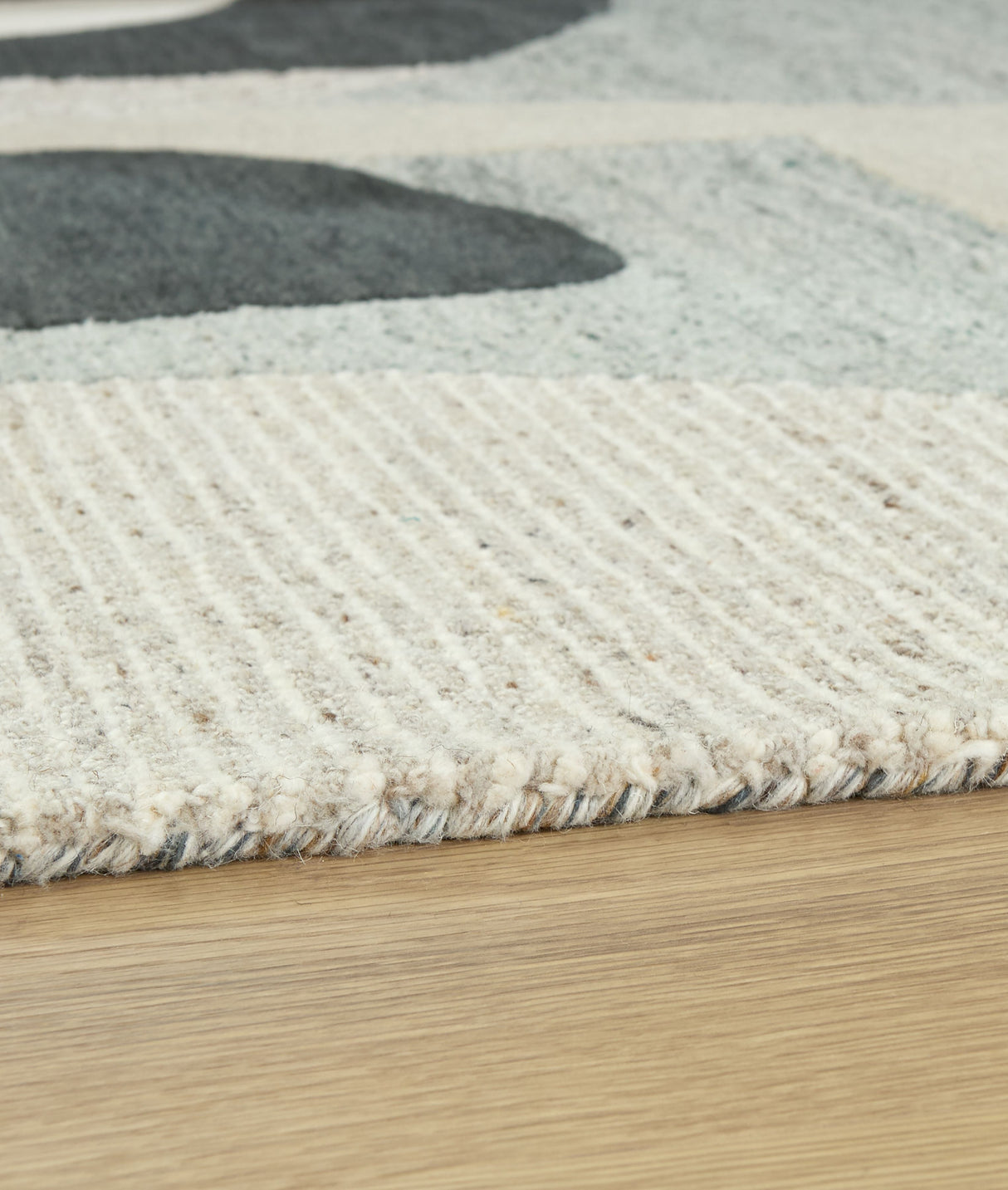 Edrickhill - Rug by Signature Design by Ashley® | Bel Furniture