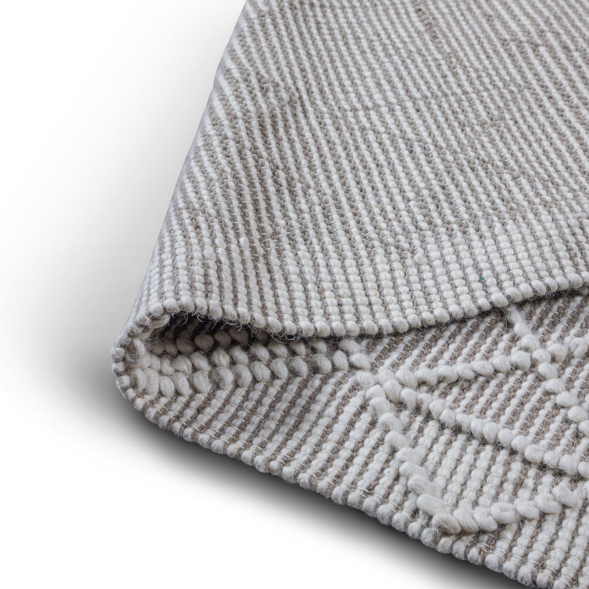 Orton - 8' X 10' Area Rug - Ivory / Taupe