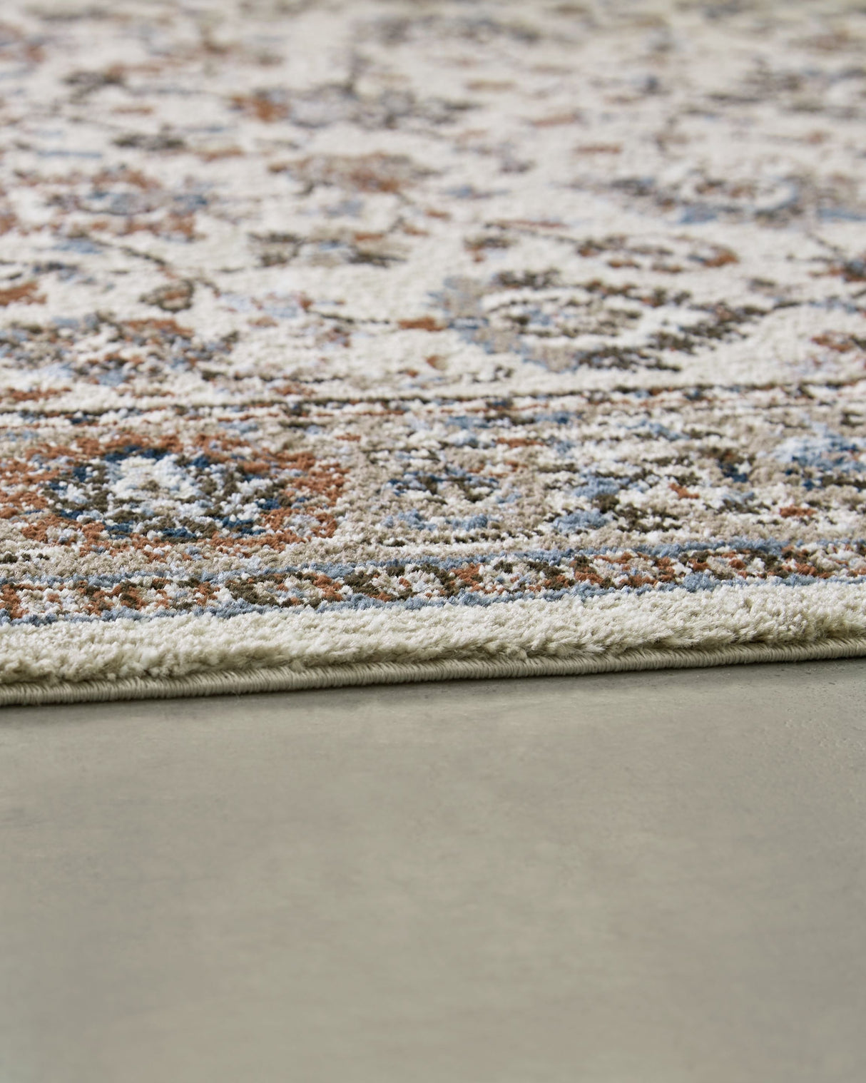 Beritham - Rug by Signature Design by Ashley® | Bel Furniture