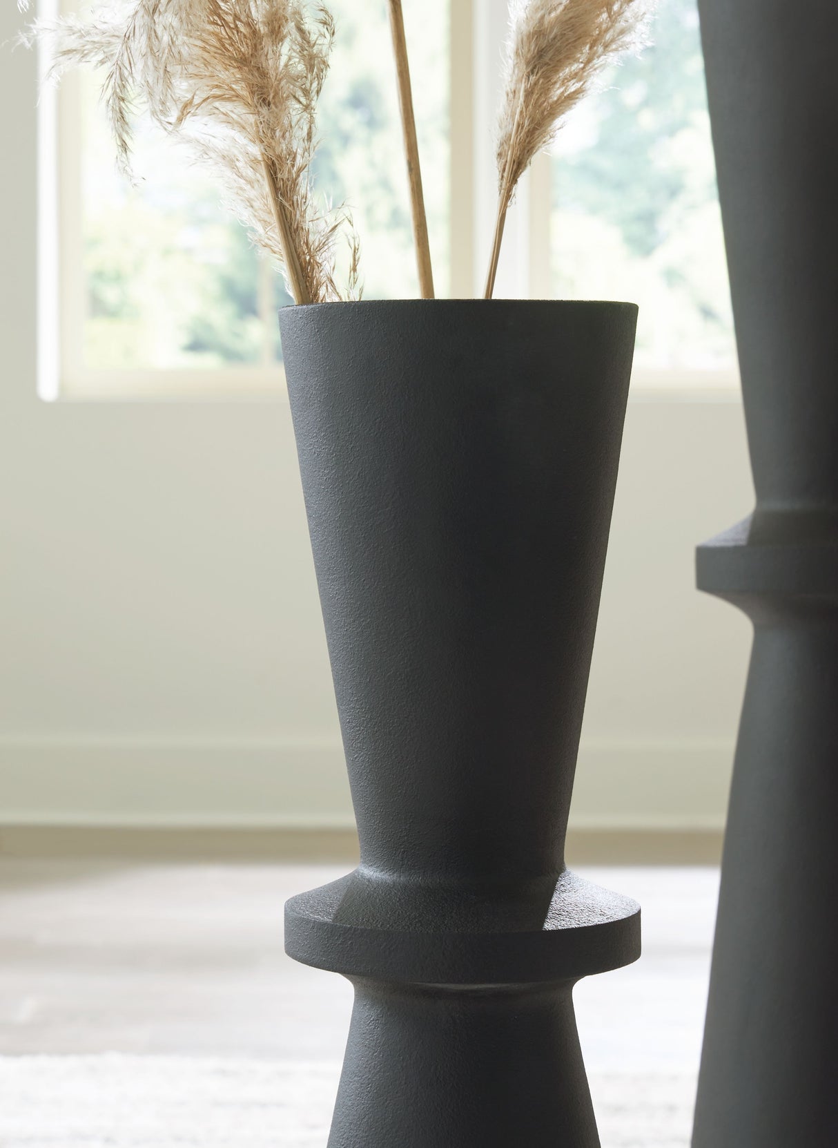 Collisten - Vase by Signature Design by Ashley® | Bel Furniture