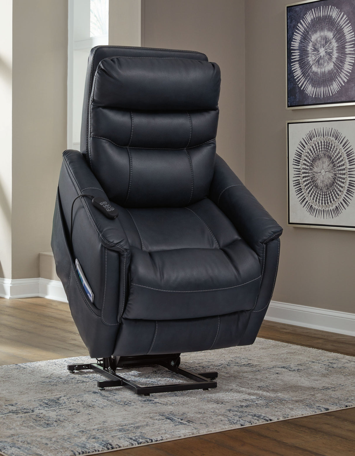 Strawbill - Power Lift Recliner by Signature Design by Ashley® | Bel Furniture