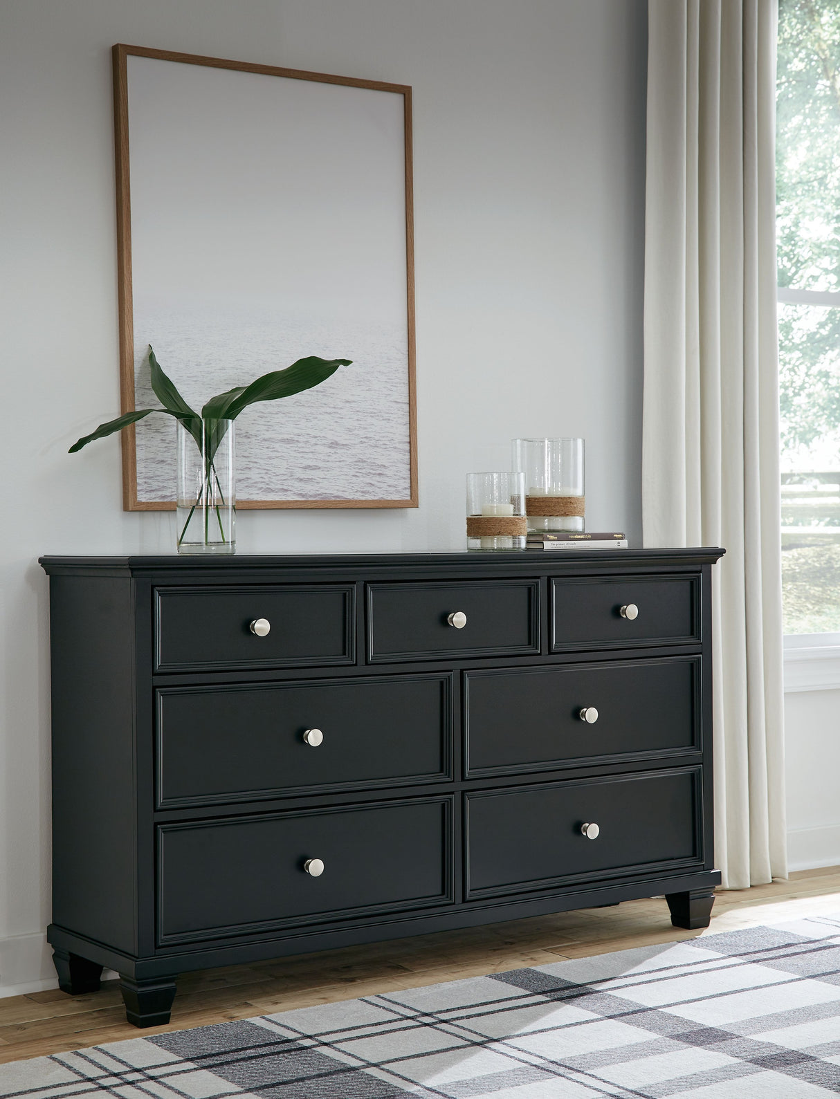 Lanolee - Black - Dresser by Signature Design by Ashley® | Bel Furniture