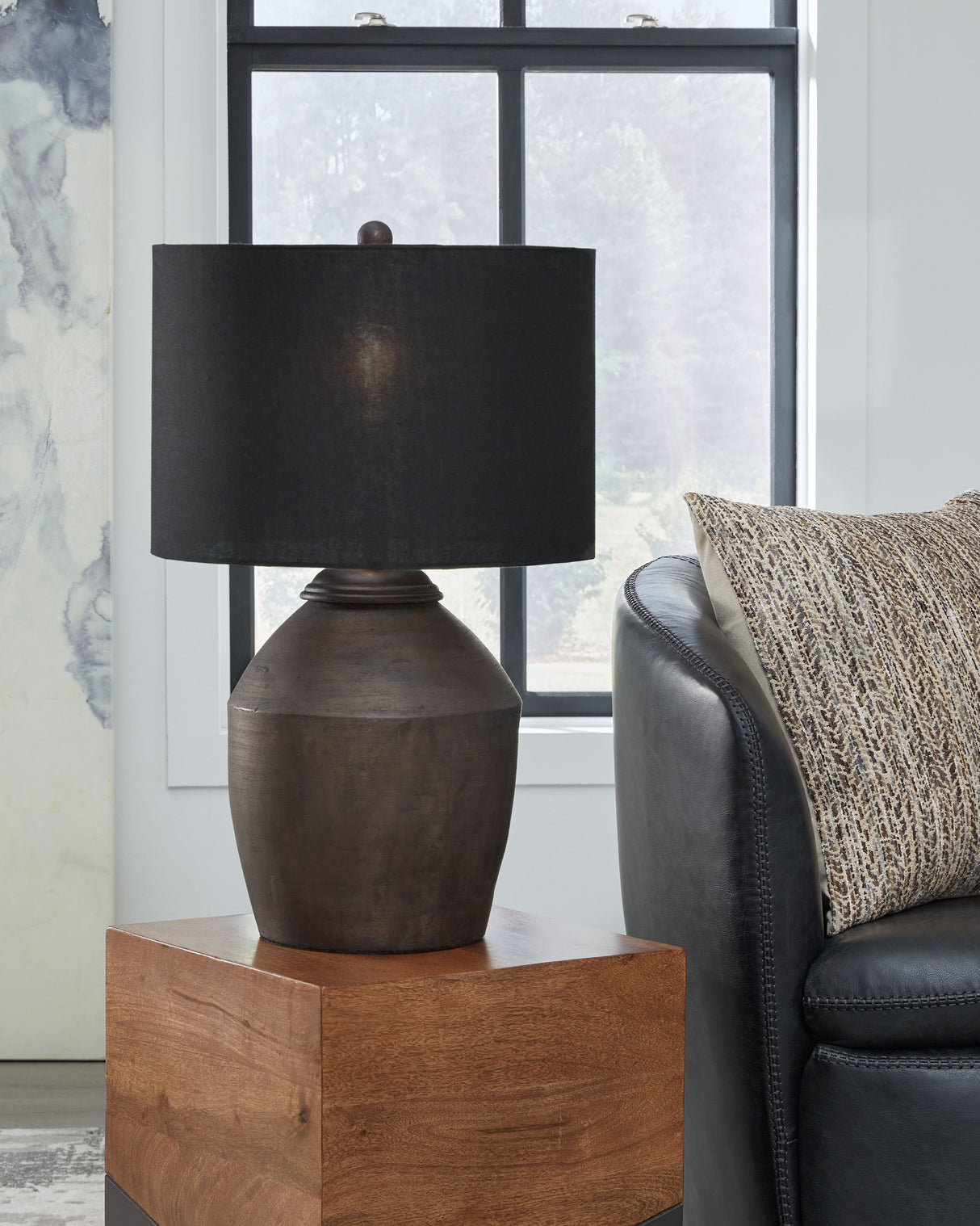 Naareman - Metallic Black - Terracotta Table Lamp by Signature Design by Ashley® | Bel Furniture