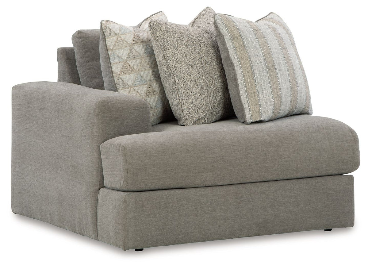 Avaliyah - 4-Piece Sectional With Raf Corner Chaise - Ash