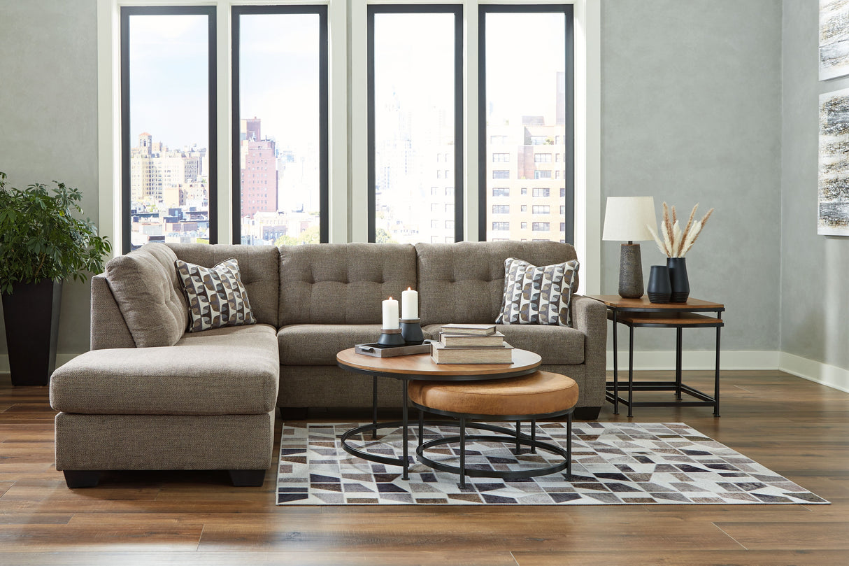 Mahoney - Sectional by Signature Design by Ashley® | Bel Furniture