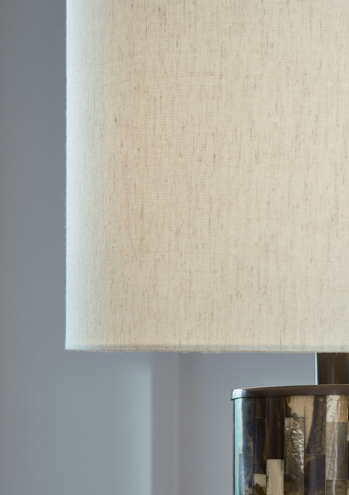 Ellford - Black / Brown / Cream - Poly Table Lamp by Signature Design by Ashley® | Bel Furniture