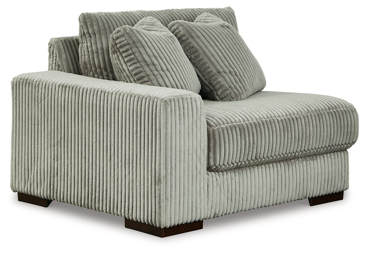 Lindyn - Sectional by Signature Design by Ashley® | Bel Furniture