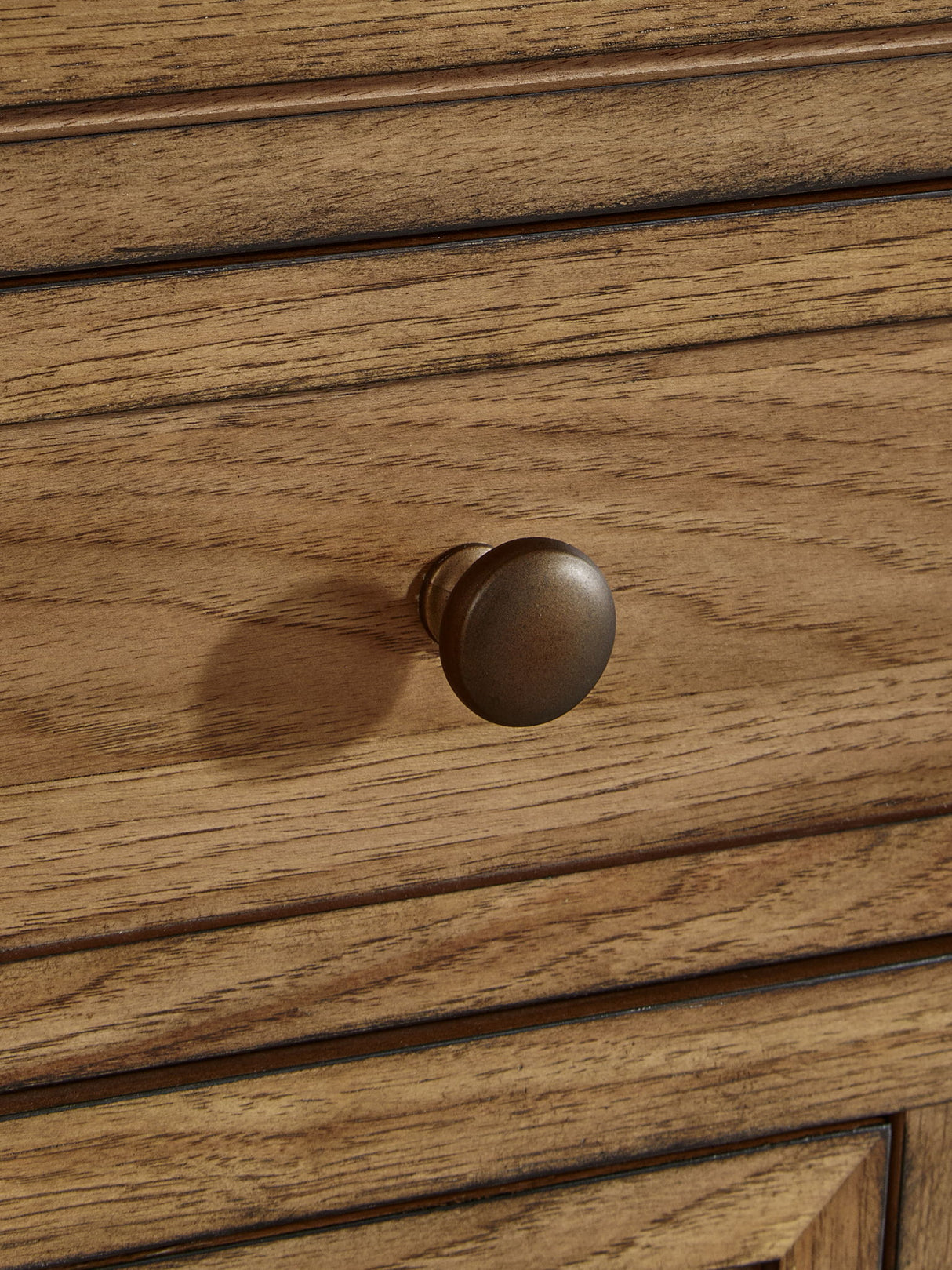 Sharlance - Brown - Six Drawer Chest by Signature Design by Ashley® | Bel Furniture