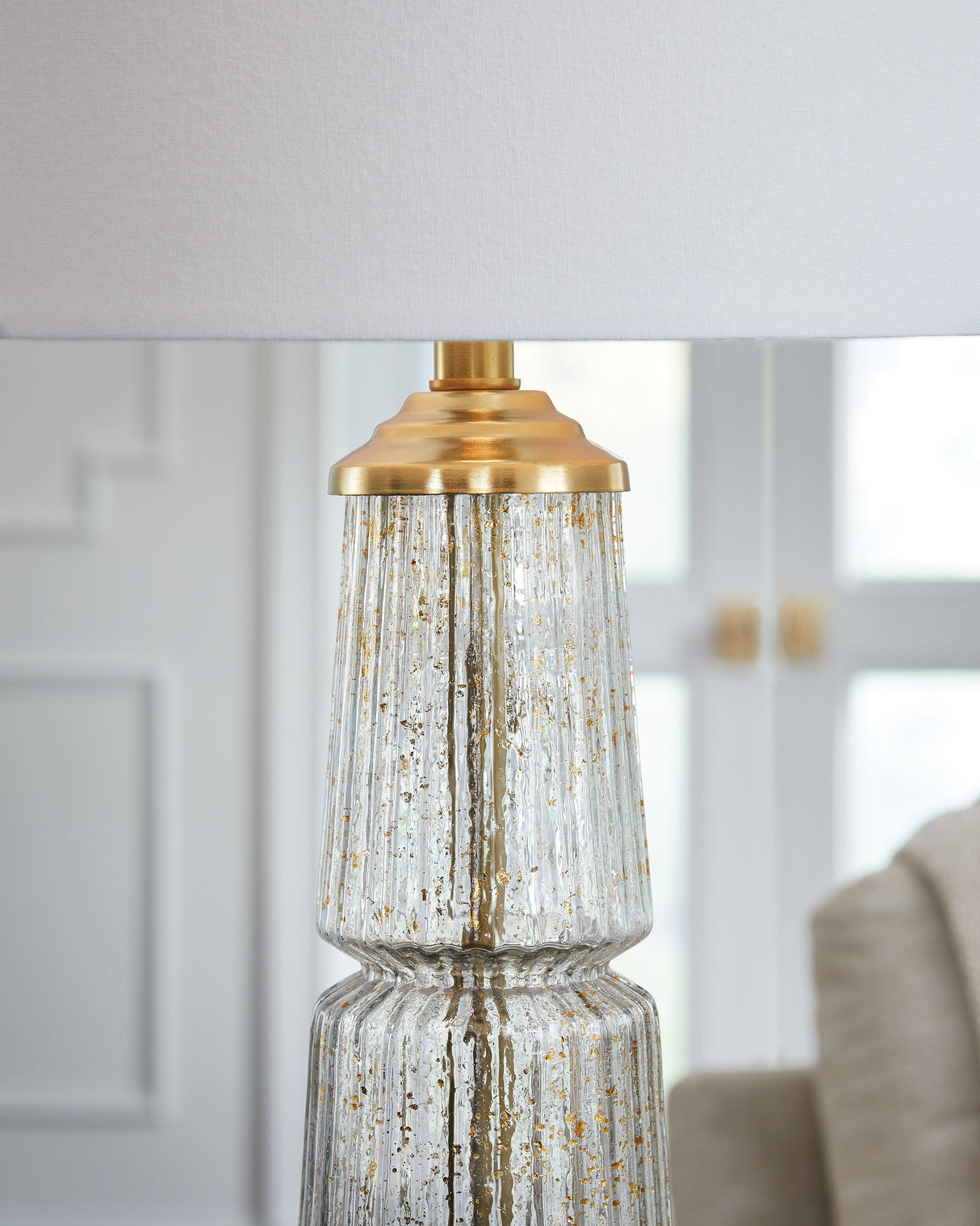 Bakersboro - Clear / Gold Finish - Glass Table Lamp by Signature Design by Ashley® | Bel Furniture