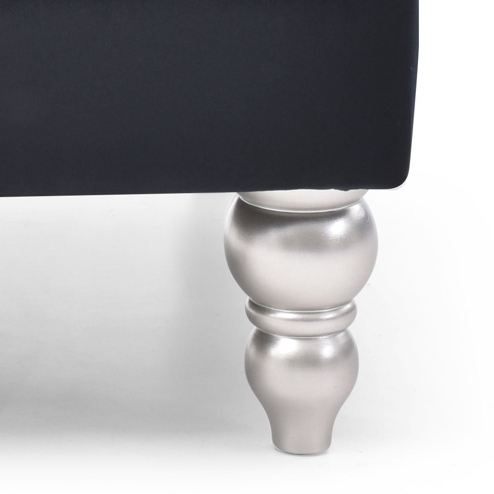 Traditional Armchair Elegant