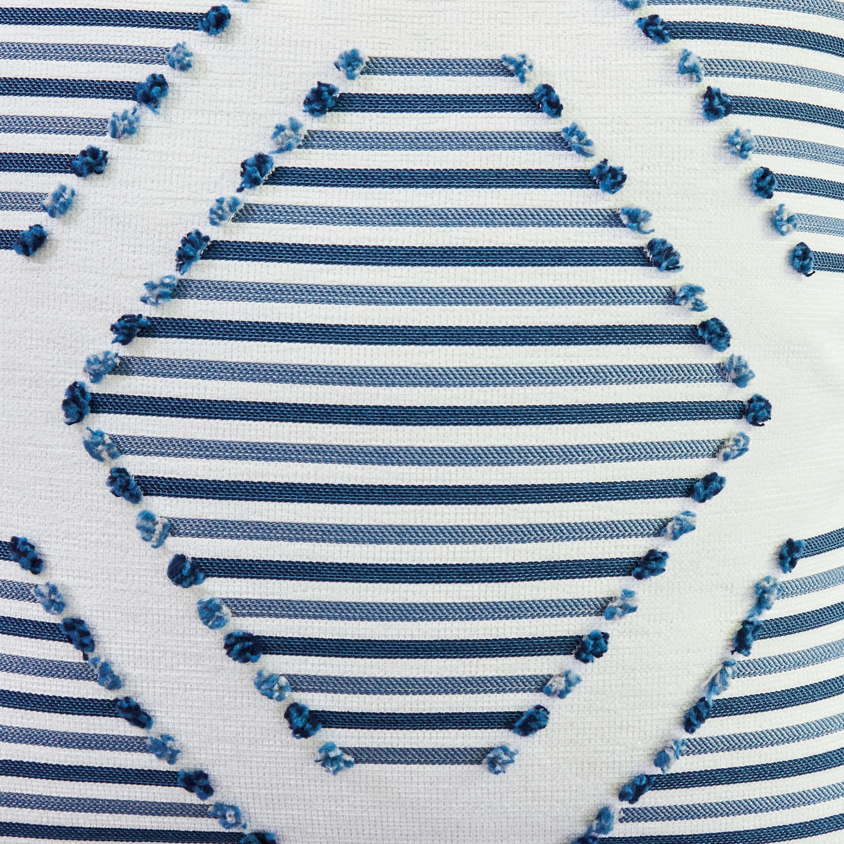 Evansley - Loveseat by Benchcraft® | Bel Furniture