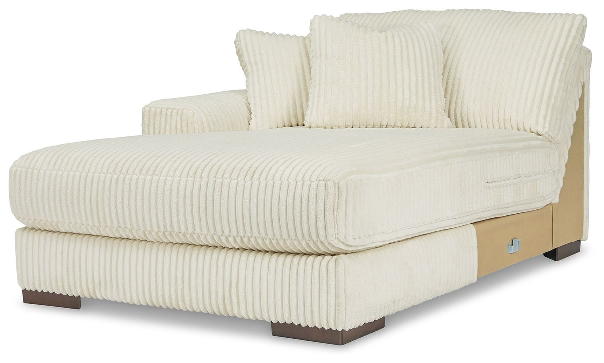 Lindyn - Sectional by Signature Design by Ashley® | Bel Furniture