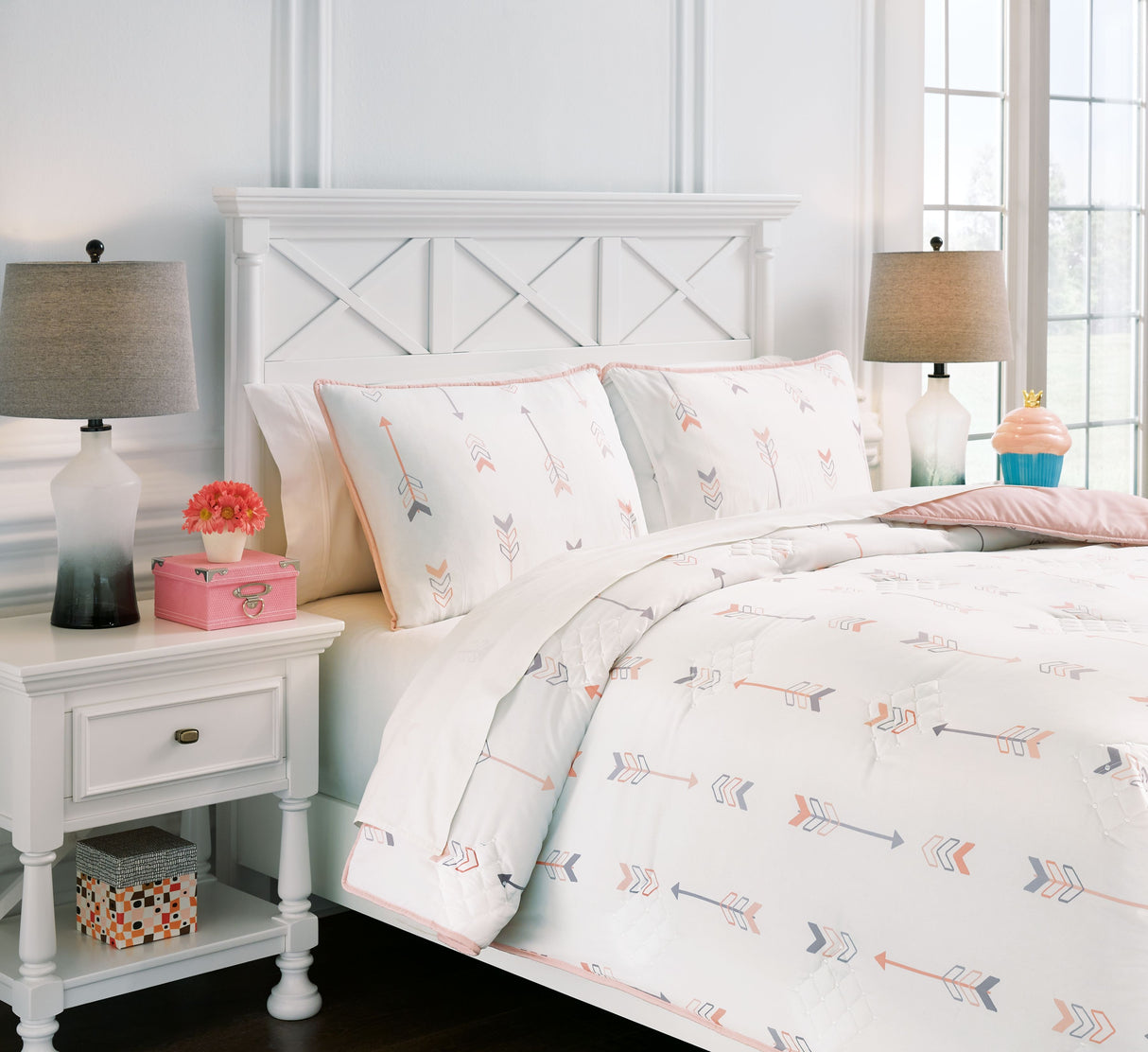 Lexann - Comforter Set by Signature Design by Ashley® | Bel Furniture