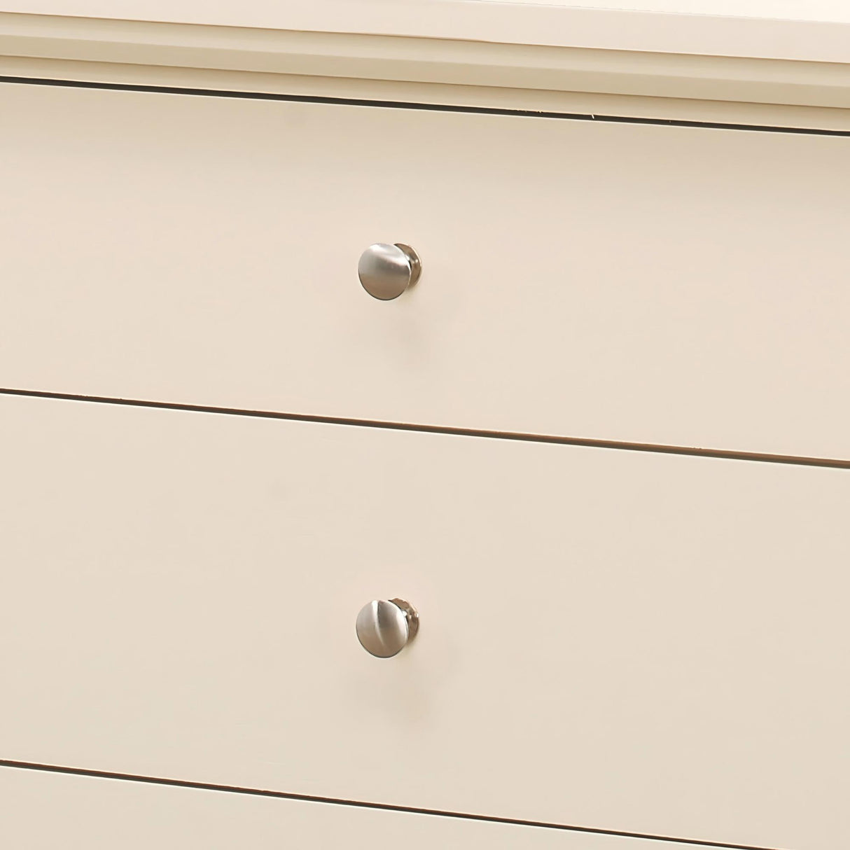 3 Drawer Nightstand & Dove Tailed Drawers