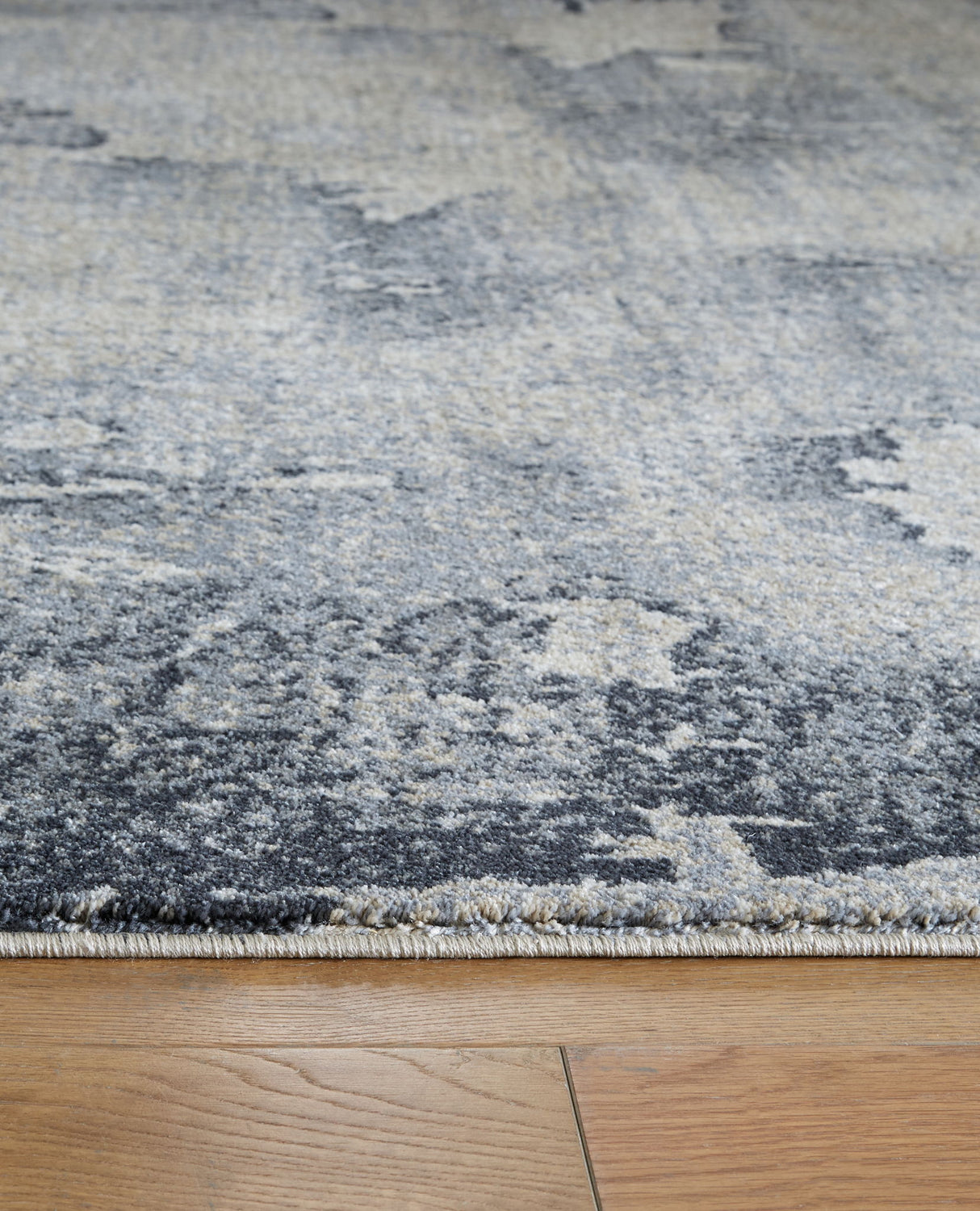 Langrich - 5' x 7' Rug - Blue / Gray / Cream