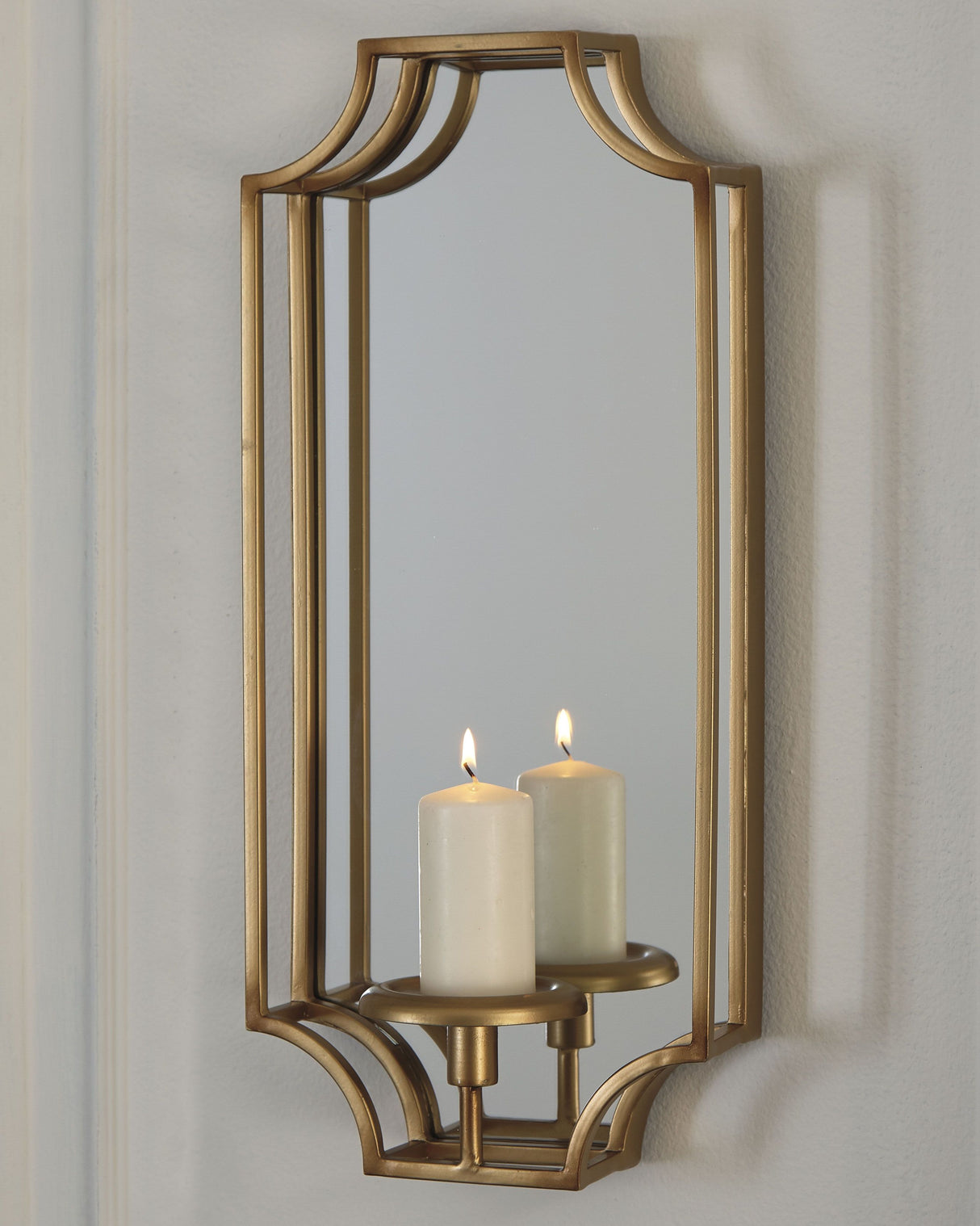 Dumi - Gold Finish - Wall Sconce by Signature Design by Ashley® | Bel Furniture