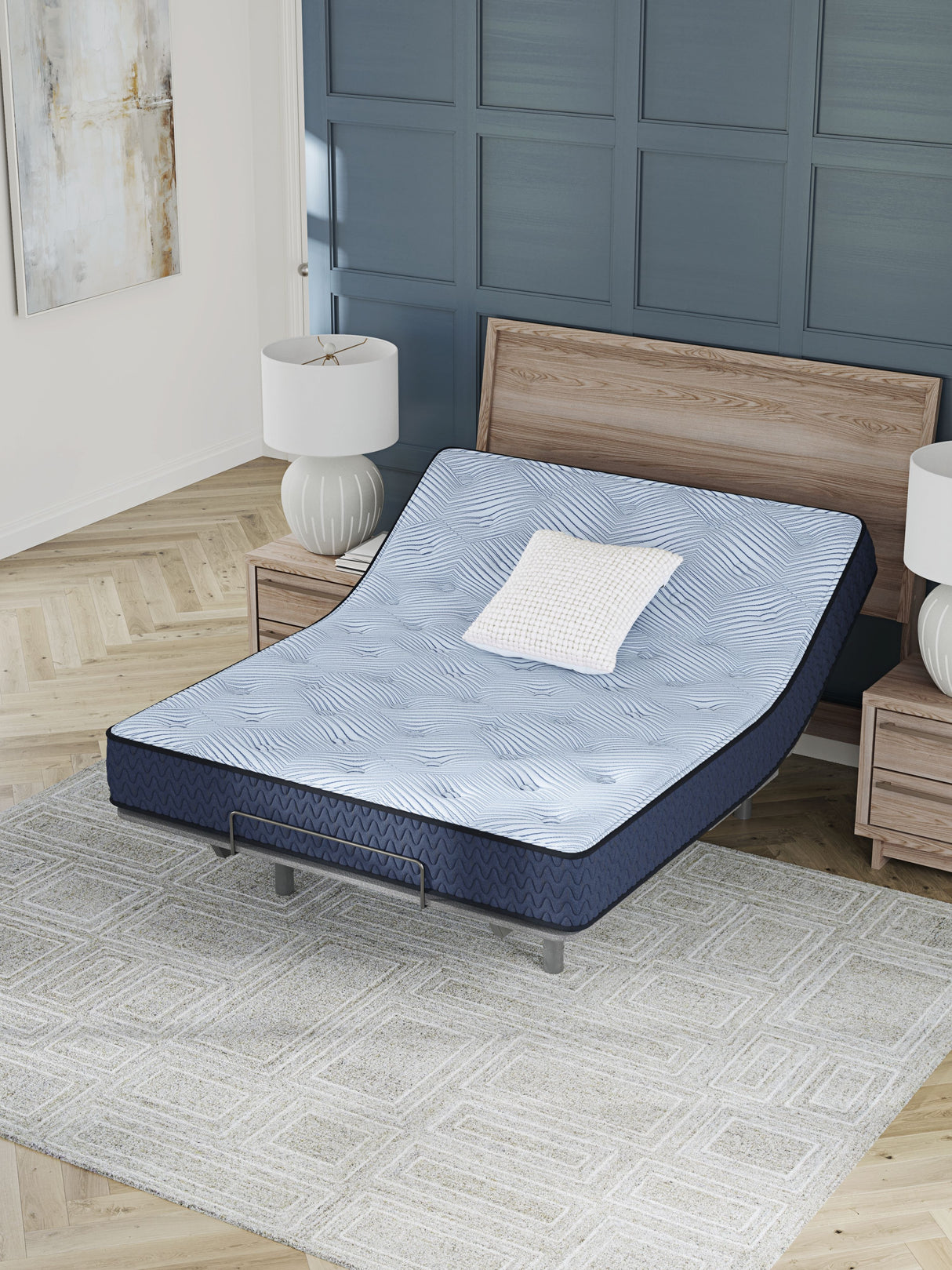 Peak 2.0 10 Hybrid - Mattress by Sierra Sleep® by Ashley | Bel Furniture