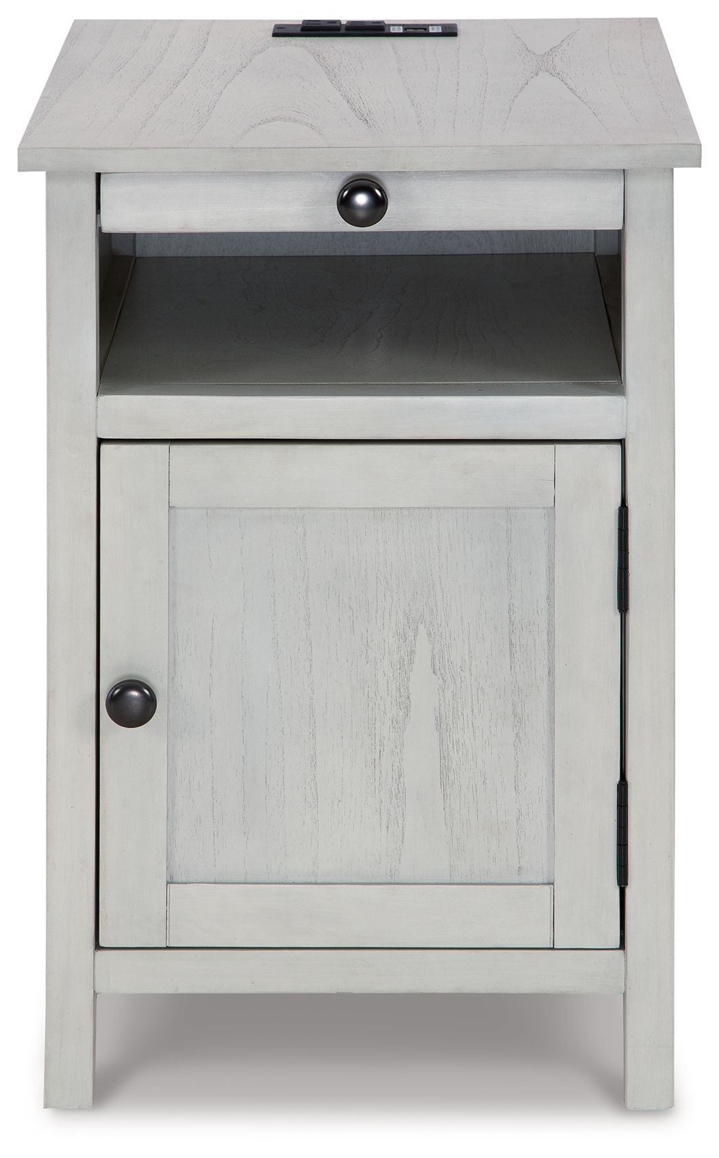 Treytown - Chair Side End Table by Signature Design by Ashley® | Bel Furniture