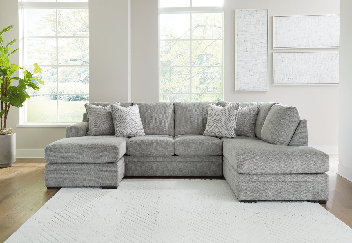Casselbury - Sectional by Signature Design by Ashley® | Bel Furniture
