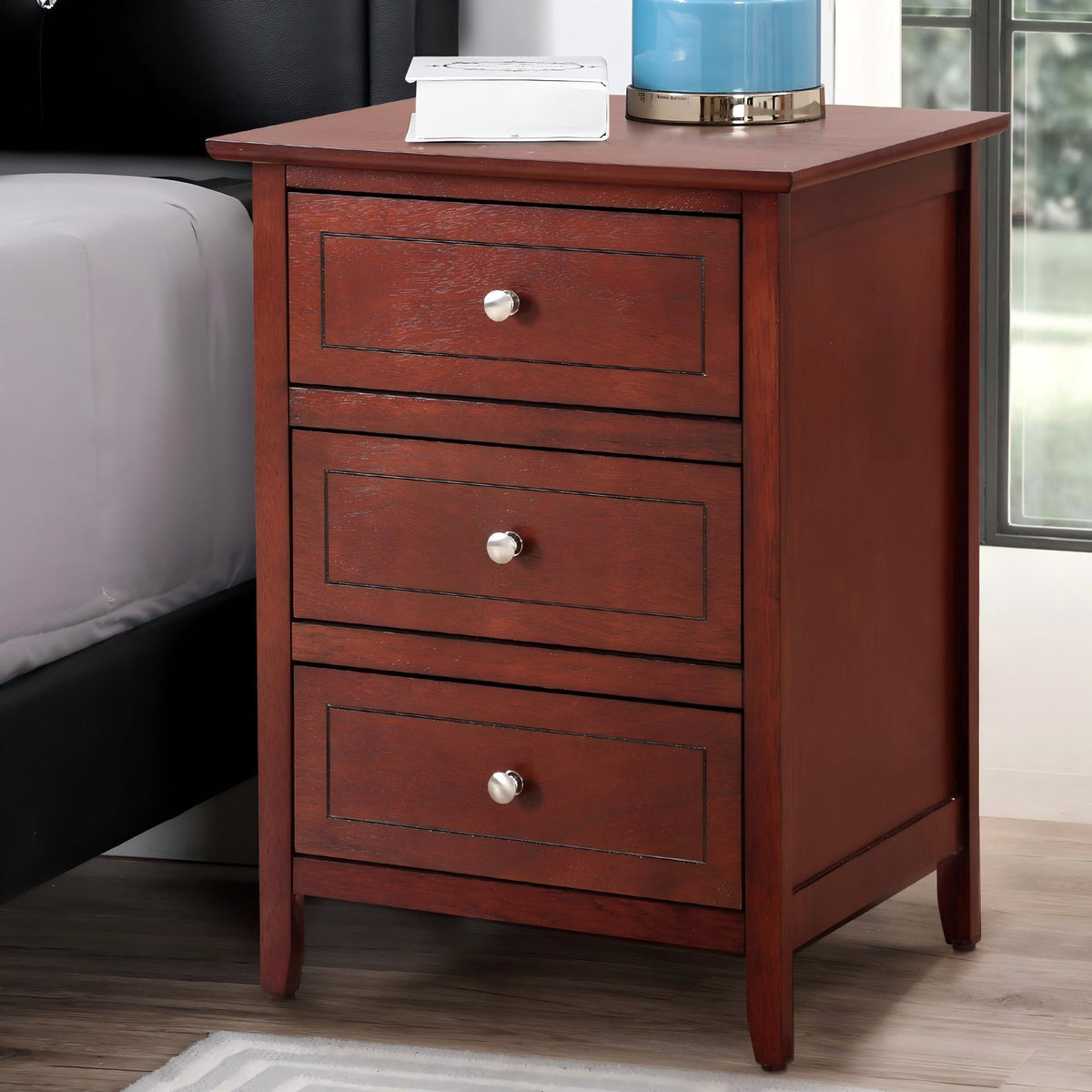 Dove Tailed Drawers 3 Drawer Nightstand
