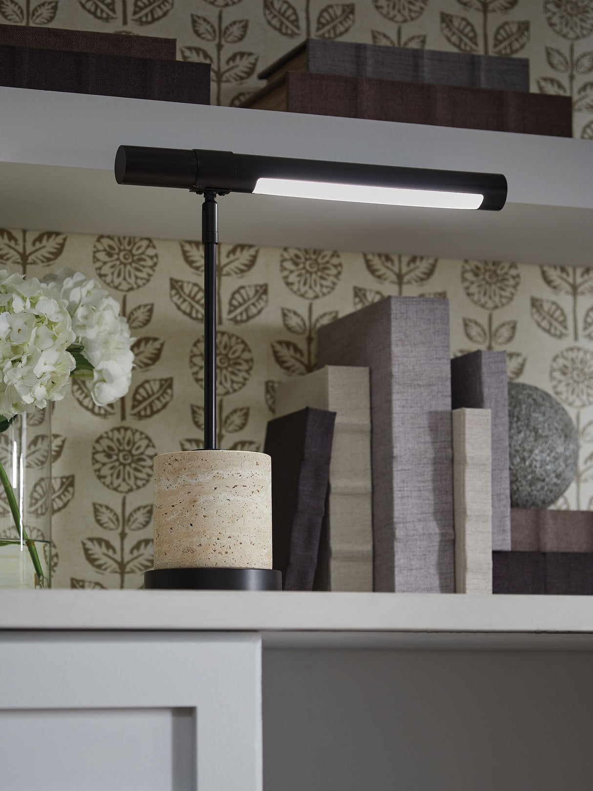 Vinmour - Brown / Beige - Metal Desk Lamp by Signature Design by Ashley® | Bel Furniture