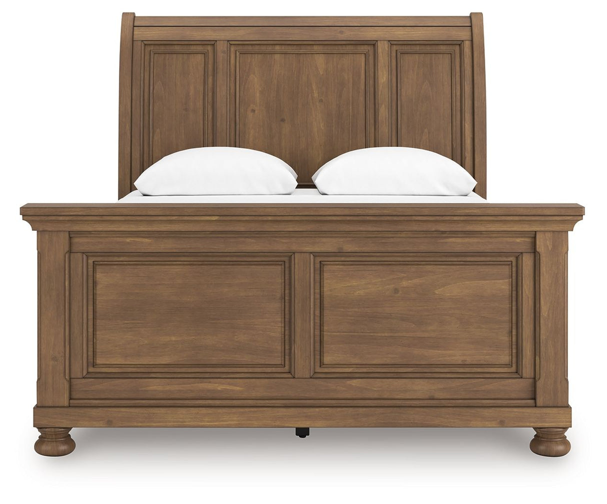 Feddinger - Queen Sleigh Bed - Medium Brown