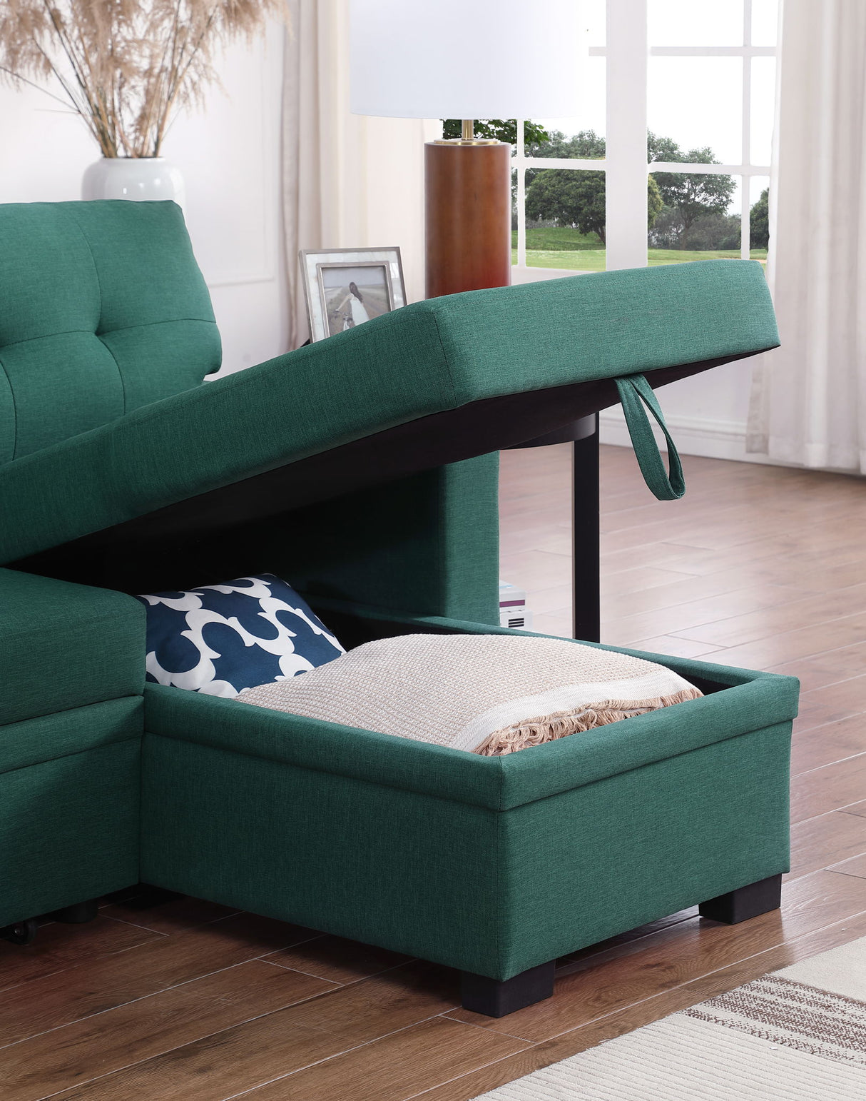 3 Piece Upholstered Sectional by Cynthia's Furniture | Bel Furniture