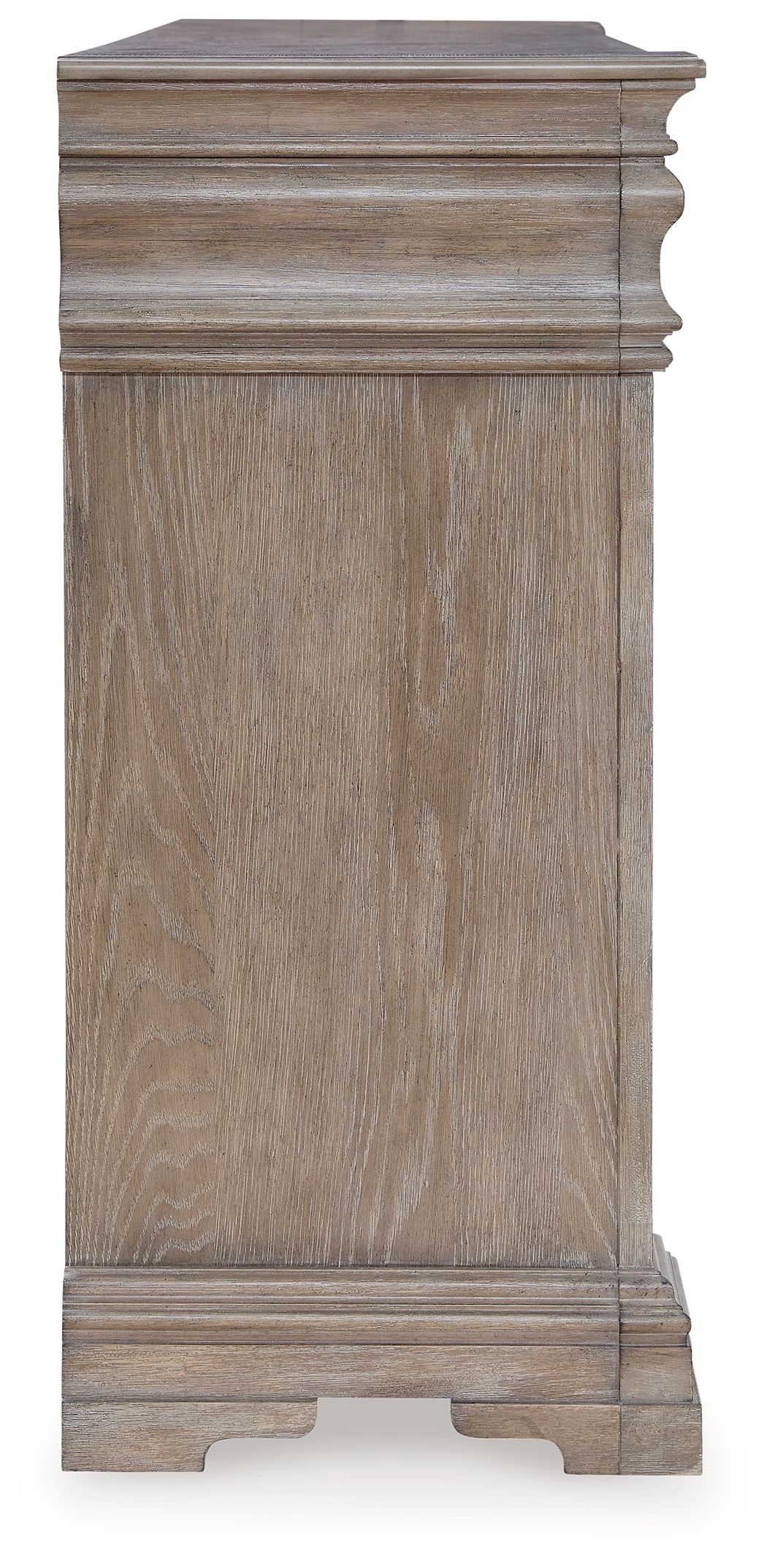 Blairhurst - Light Grayish Brown - Dresser by Signature Design by Ashley® | Bel Furniture