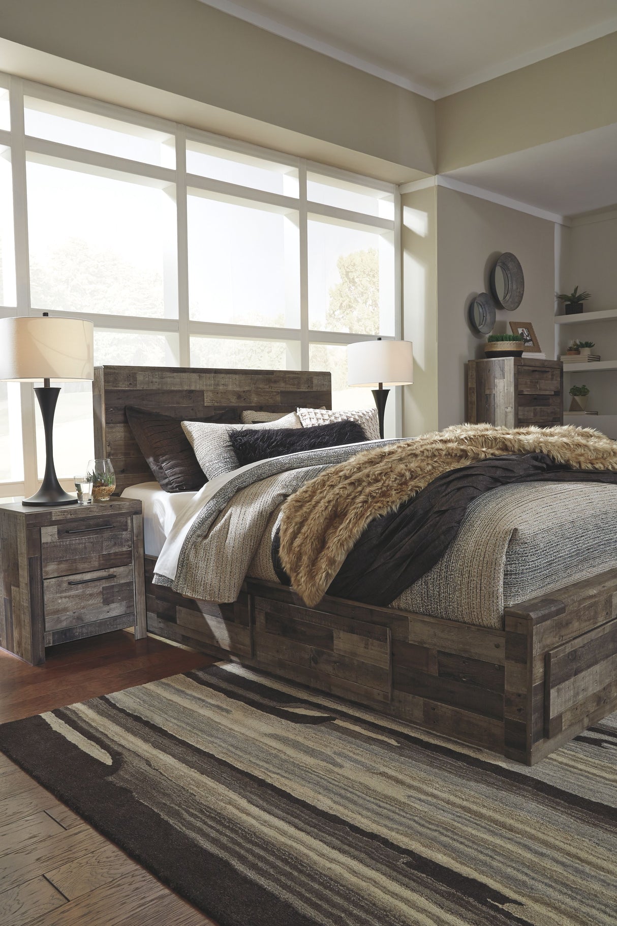 Derekson - Panel Bedroom Set by Benchcraft® | Bel Furniture
