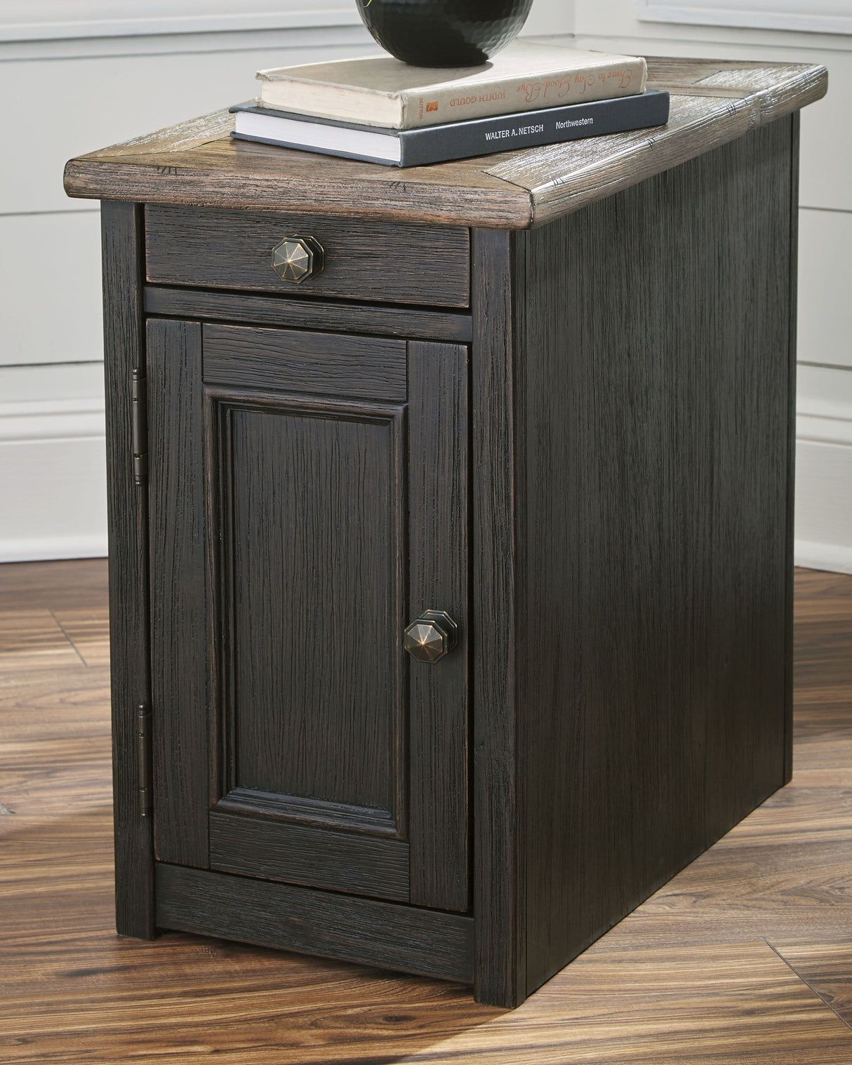 Tyler Creek - Grayish Brown / Black - Chair Side End Table by Signature Design by Ashley® | Bel Furniture