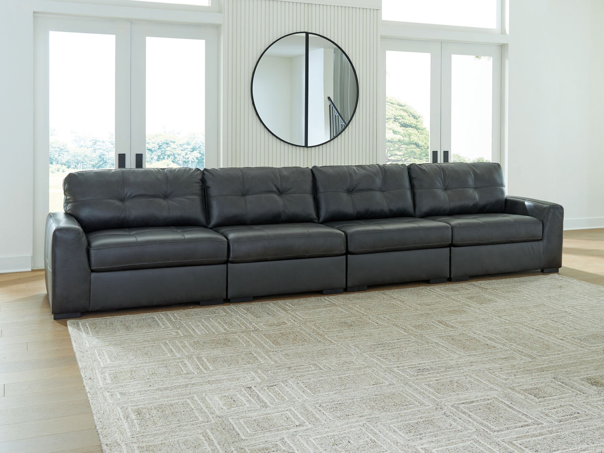 Brindley Pier - Sectional by Signature Design by Ashley® | Bel Furniture