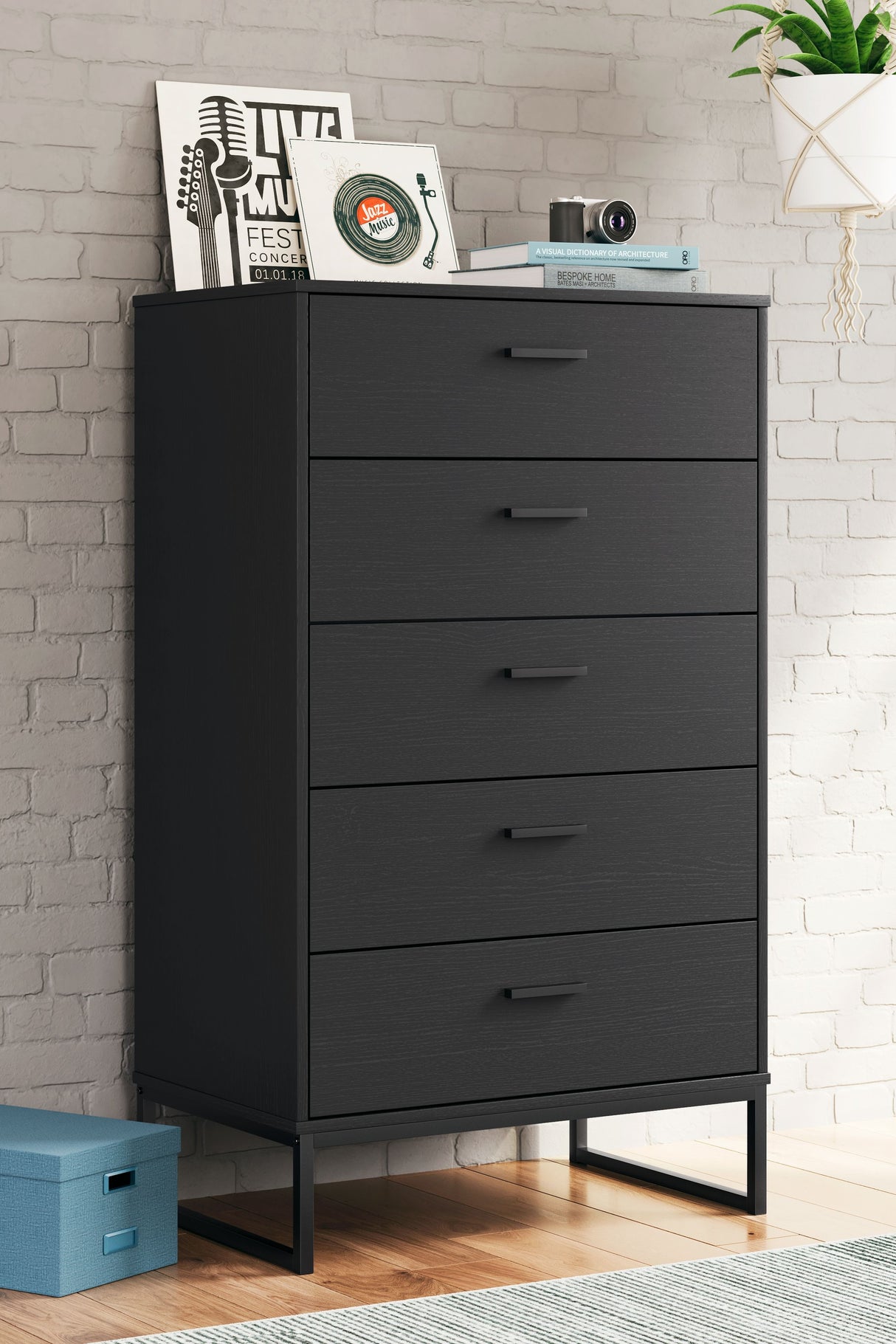 Socalle - Drawer Chest by Signature Design by Ashley® | Bel Furniture