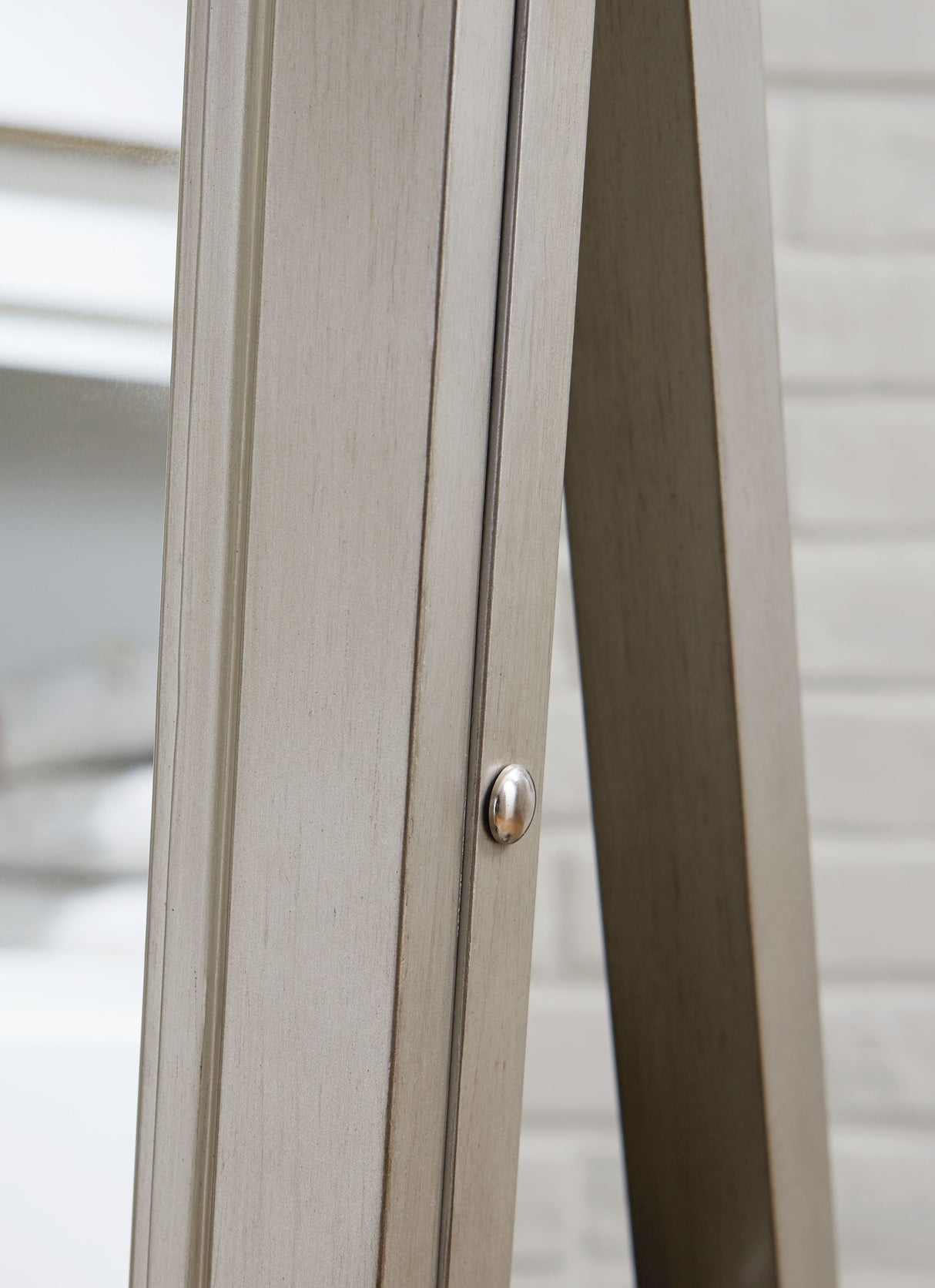Evesen - Floor Standing Mirror/Storage by Signature Design by Ashley® | Bel Furniture