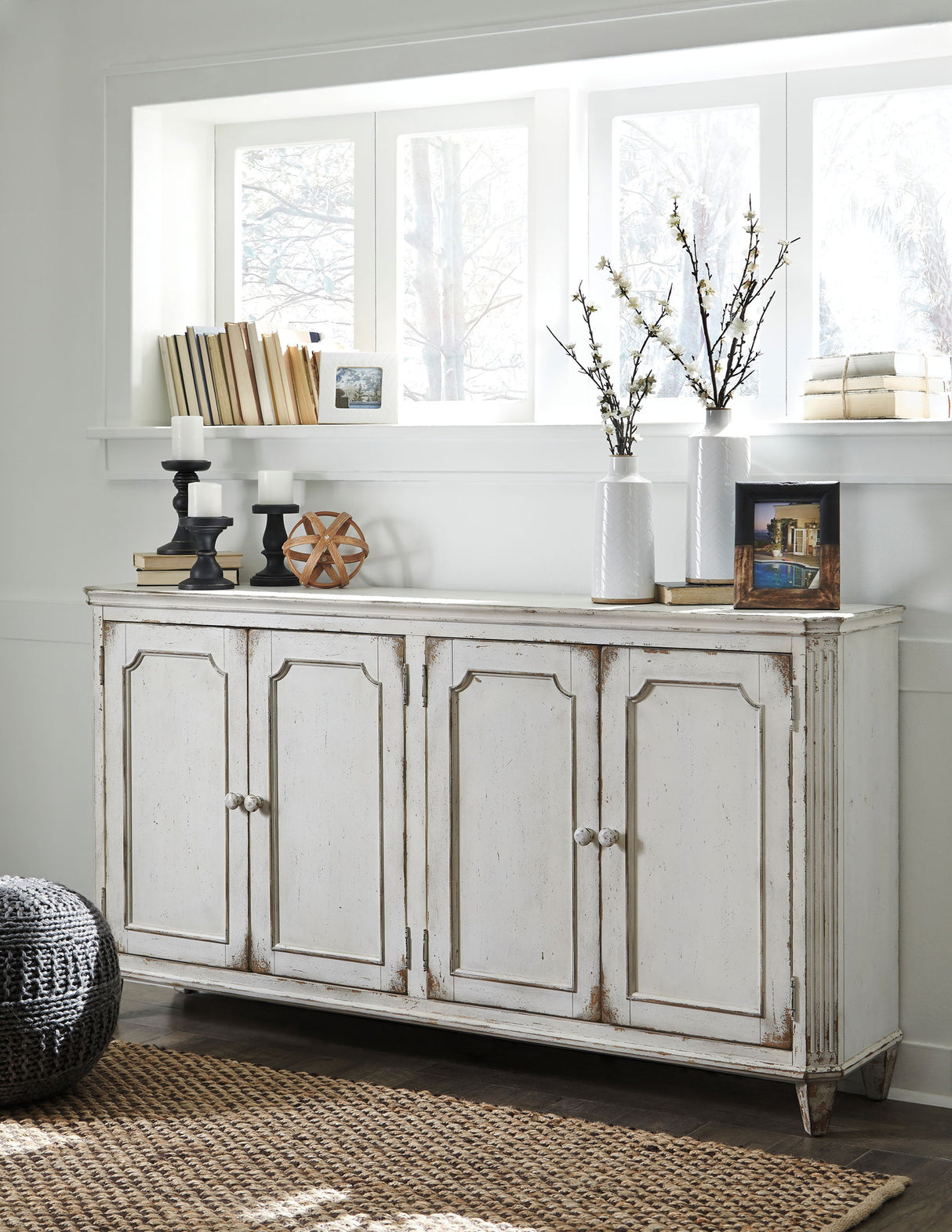 Mirimyn - Accent Cabinet - Antique White