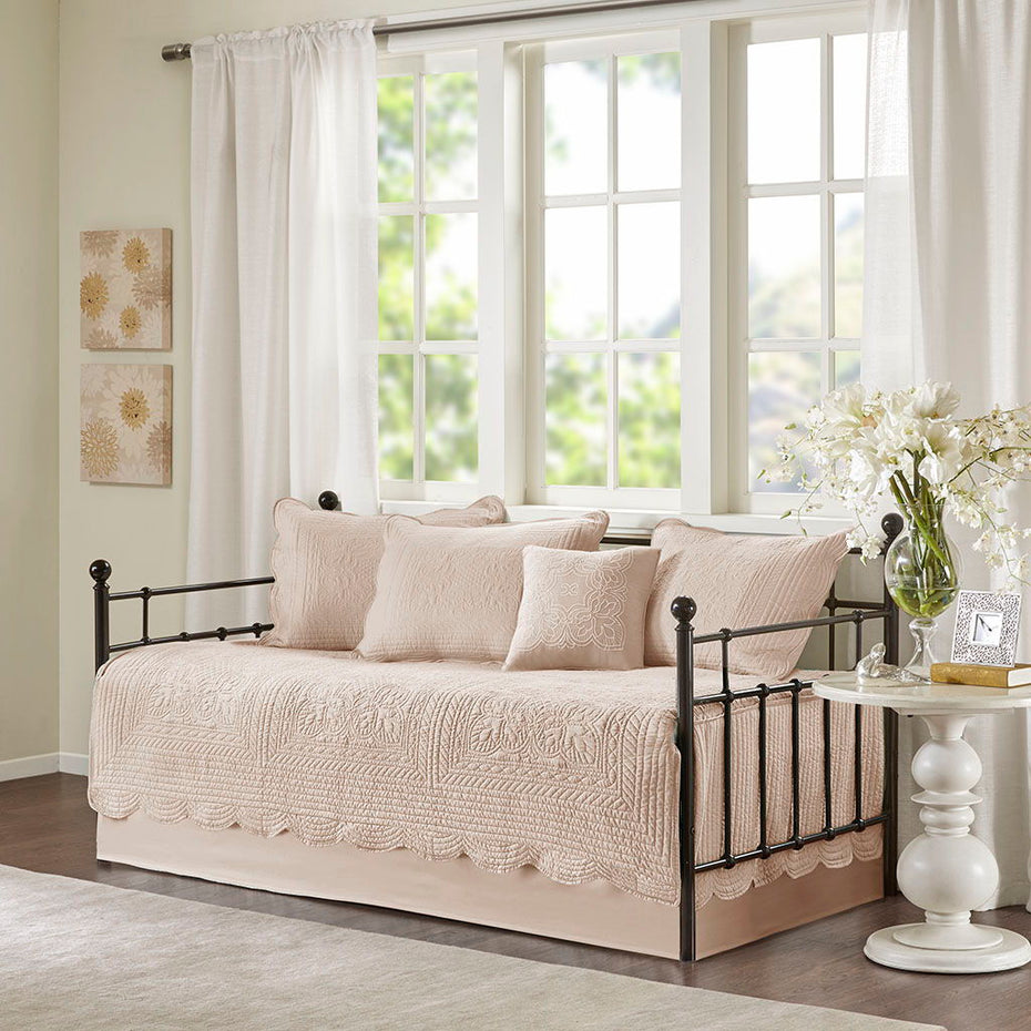 Tuscany - Twin 6 Piece Reversible Scalloped Edge Daybed Cover Set - Blush