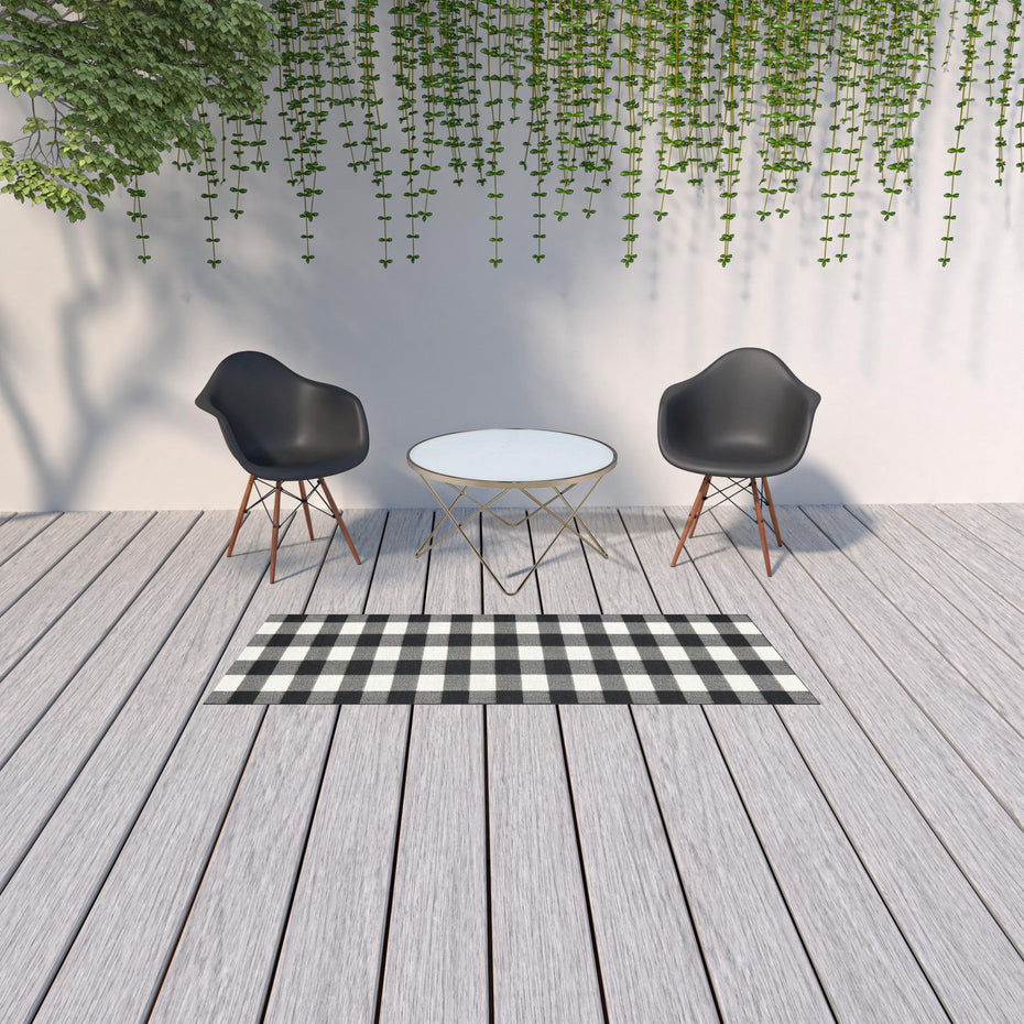 Gingham Indoor Outdoor Runner Rug - Black And Ivory - 2’ x 8’