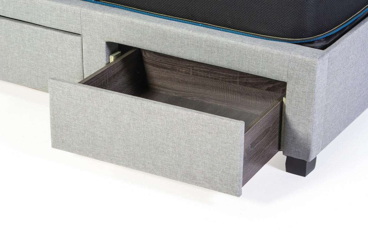 3 PIECE QUEEN BED by Mollai Collections | Bel Furniture