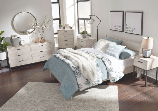 Socalle - Bedroom Set Beige Full by Signature Design by Ashley® | Bel Furniture