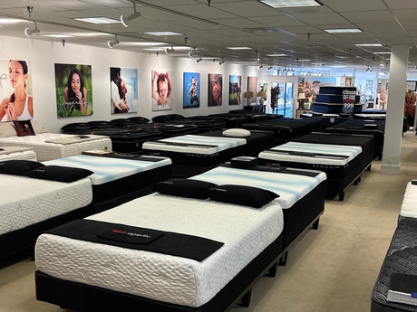 Memory Foam vs. Hybrid vs. Innerspring: Mattress Type, Firmness and Price Guide