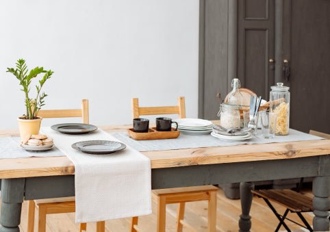 How to Choose the Best Kitchen Table for a Small Apartment - BEL Furniture