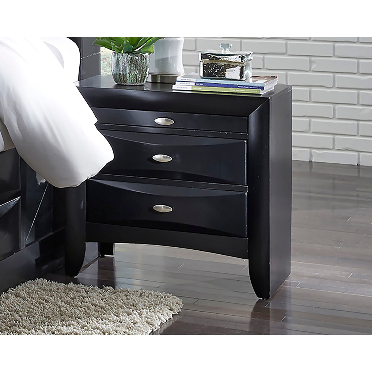 Lucille - Nightstand With Spacious Drawers